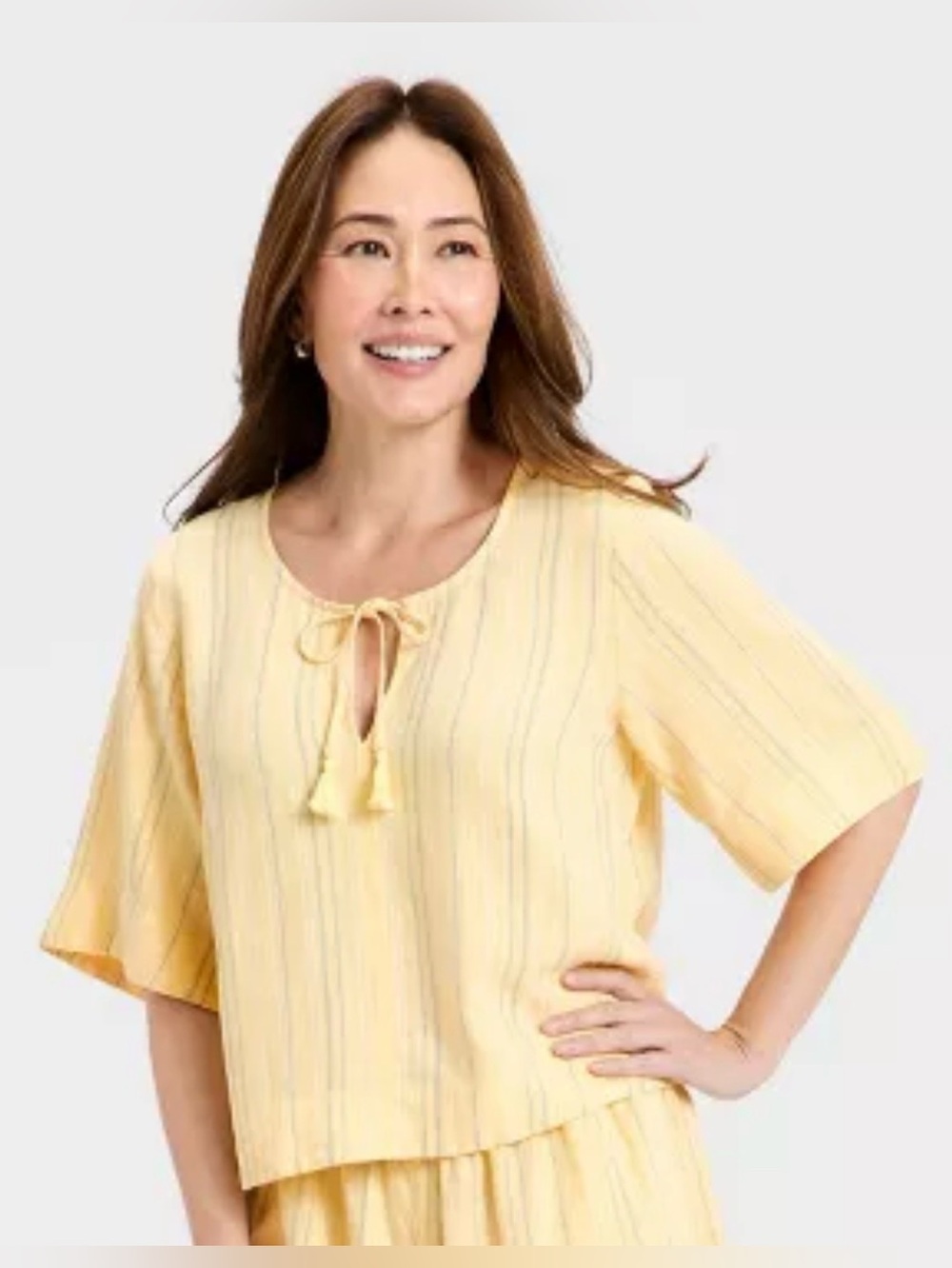 Universal Thread Elbow Sleeve Keyhole Peasant Top - Yellow - Size M -  NWT
